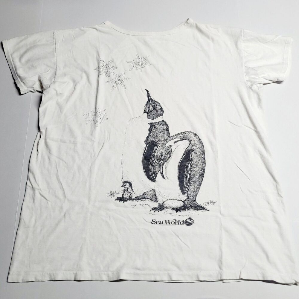 VTG 80s SEAWORLD Hugger Fluid Visions 1986 Made In The USA T Shirt Unisex